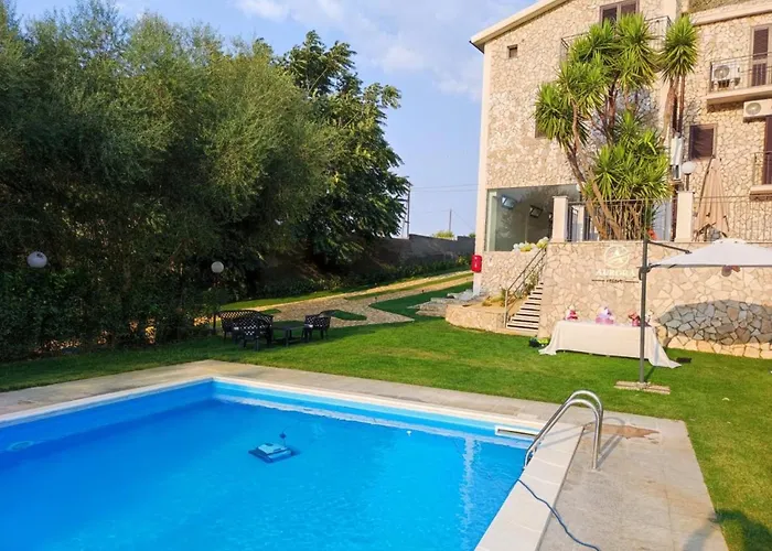 Aurora Station touristique